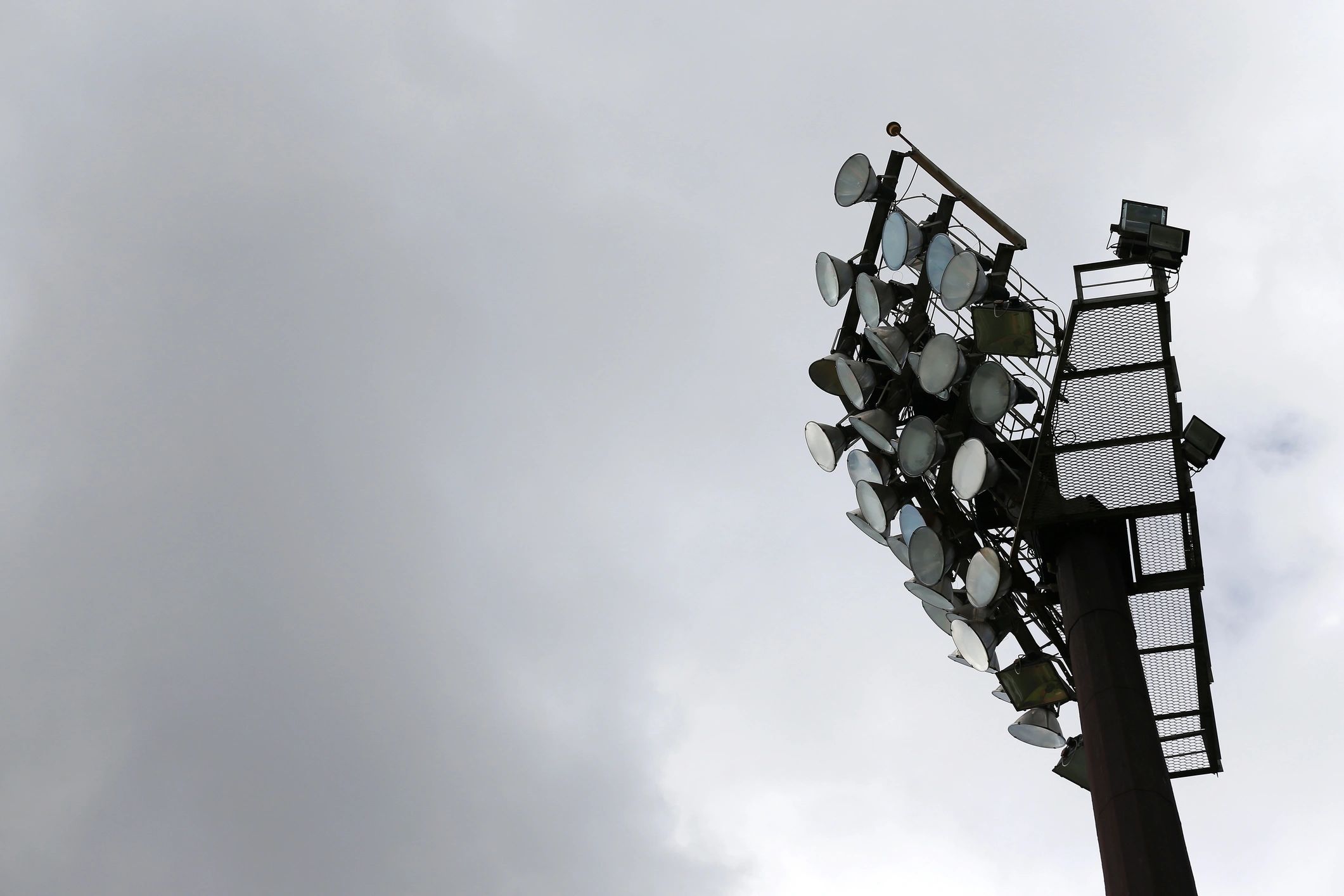 Stadium flood light representing the spotlight of Bulls championship years